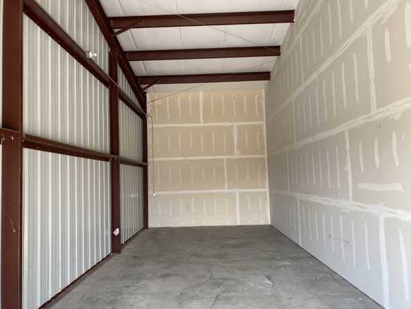 An image of a 15 foot by 35 foot indoor storage unit