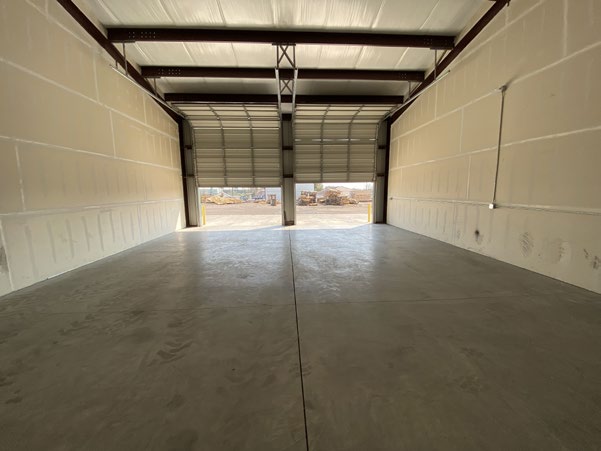 An image of a 24 foot by 40 foot indoor storage unit
